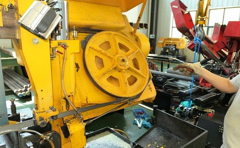 如何解决桂平卧式金属带锯床切削时出现的断带现象? 如何解决桂平卧式金属带锯床切削时出现的断带现象?